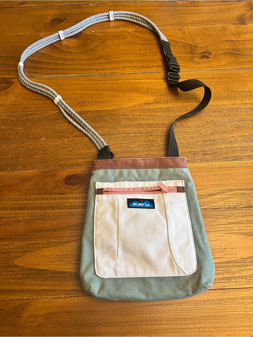 KAVU Canvas Crossbody Travel Bag